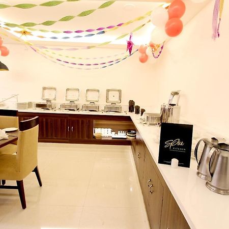 Hotel Genx Usha Kiran Agra Agra  Zewnętrze zdjęcie