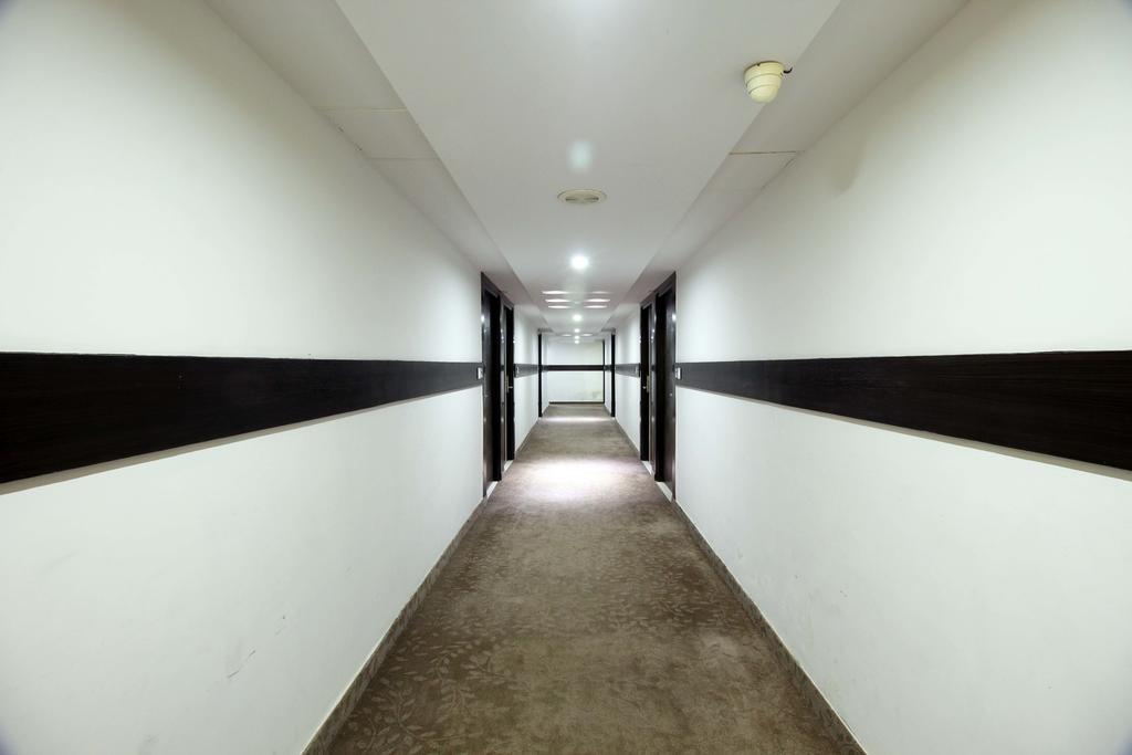 Hotel Genx Usha Kiran Agra Agra  Zewnętrze zdjęcie