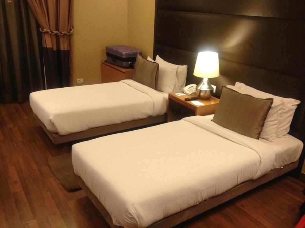 Hotel Genx Usha Kiran Agra Agra  Zewnętrze zdjęcie